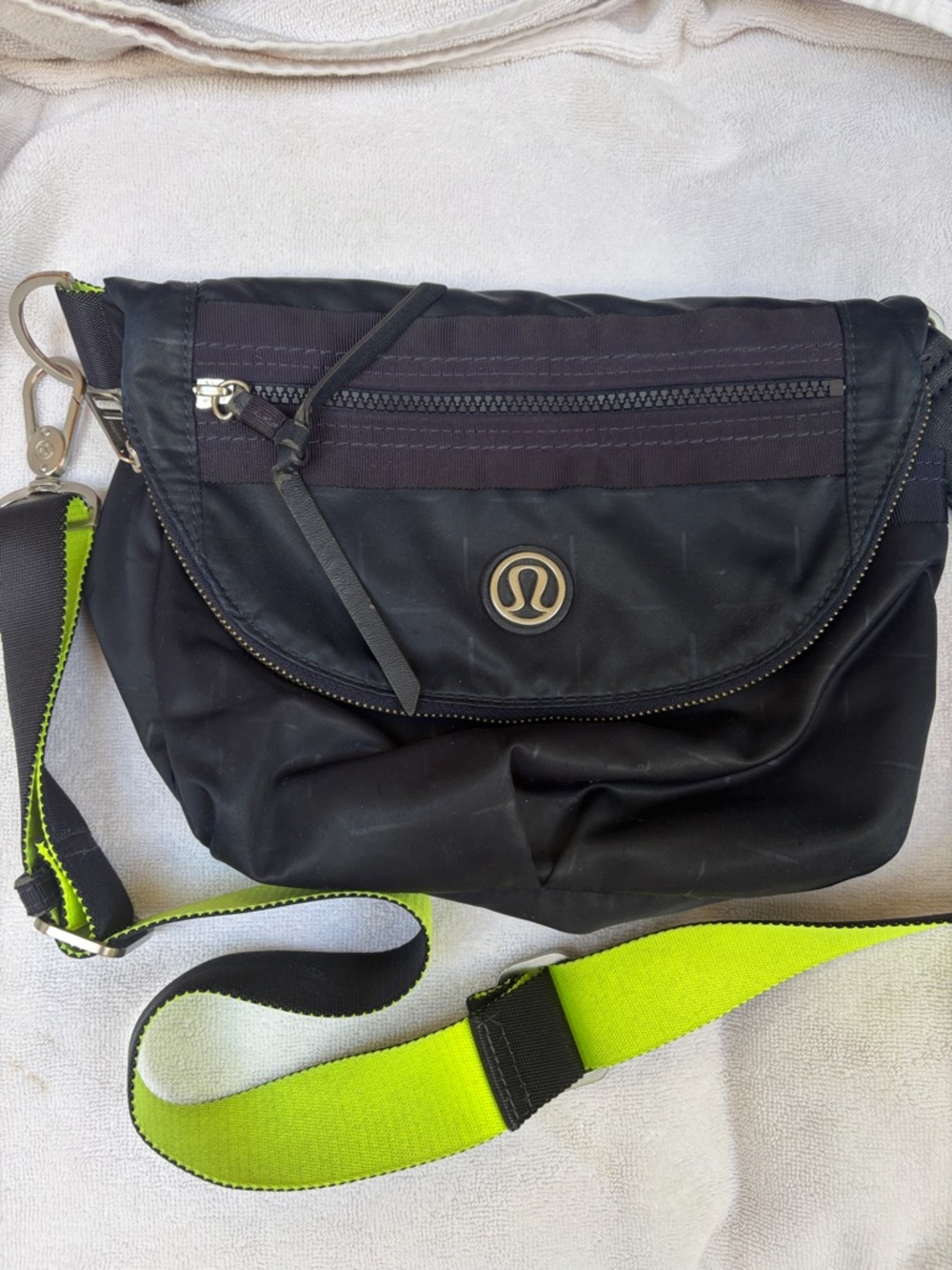 lululemon athletica Black Crossbody Bag with Gold Logo